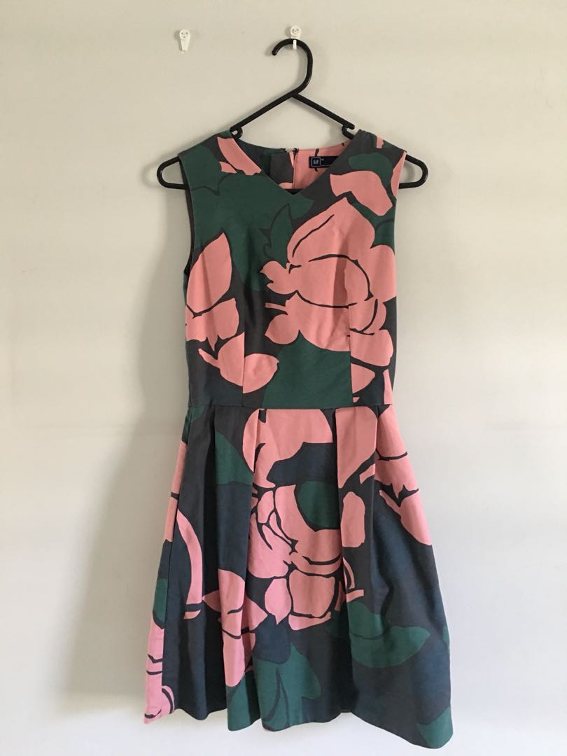 gap green dress