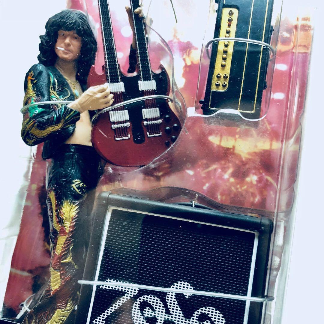 Led Zeppelin Collectors Memorabilia 2006 NECA Jimmy Page with Guitar