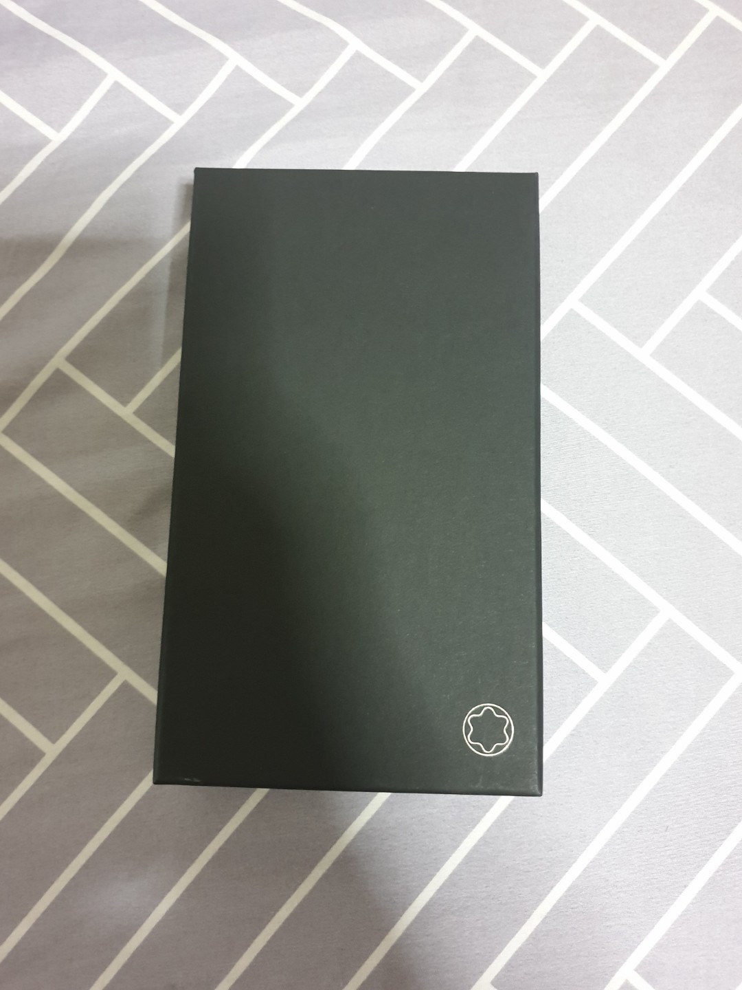Montblanc hard case for galaxy note 9 top