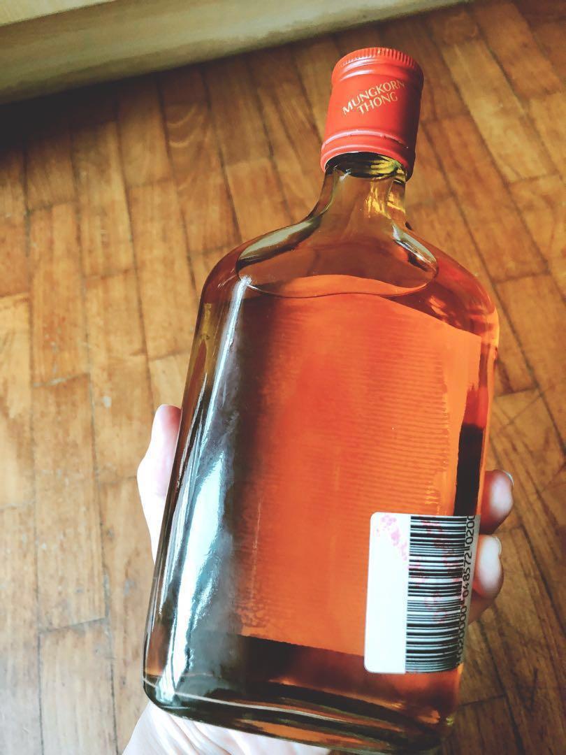 Mungkorn Thong / Blended Spirits / Whiskey / No.1 Thai Whiskey, Food