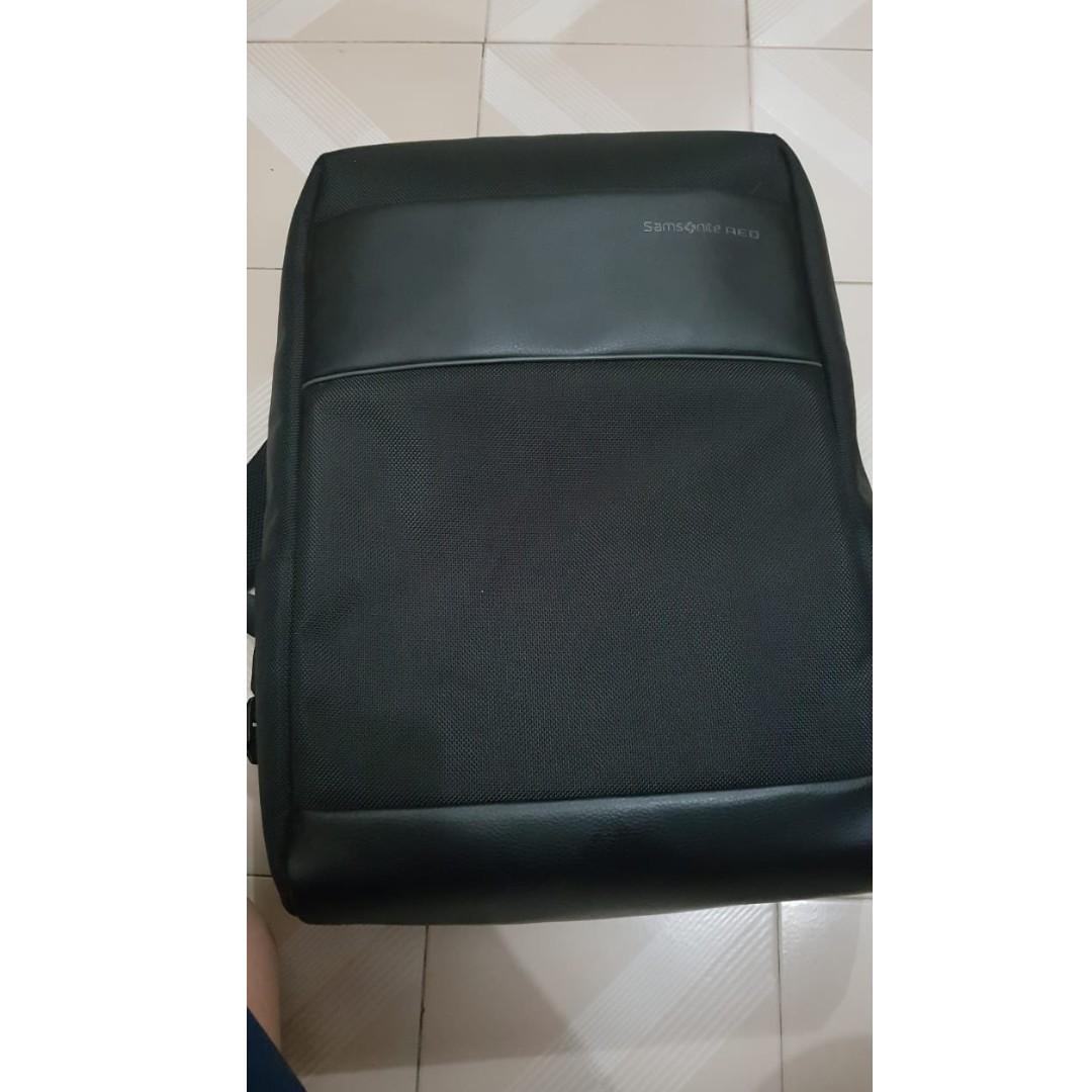 Samsonite red top tielonn