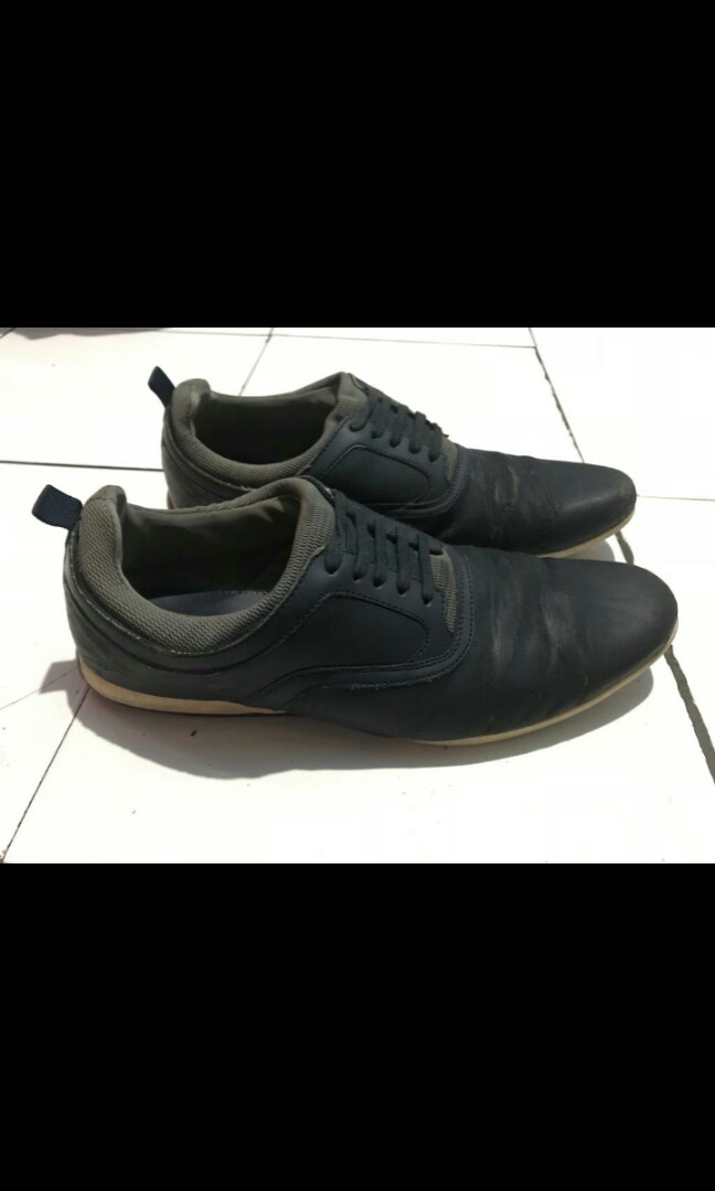 Sepatu Zara Man Men S Fashion Men S Footwear Sneakers On Carousell