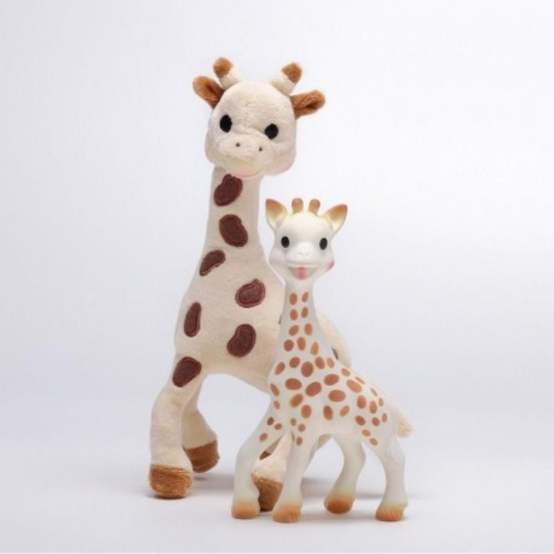 sophie the giraffe plush toy