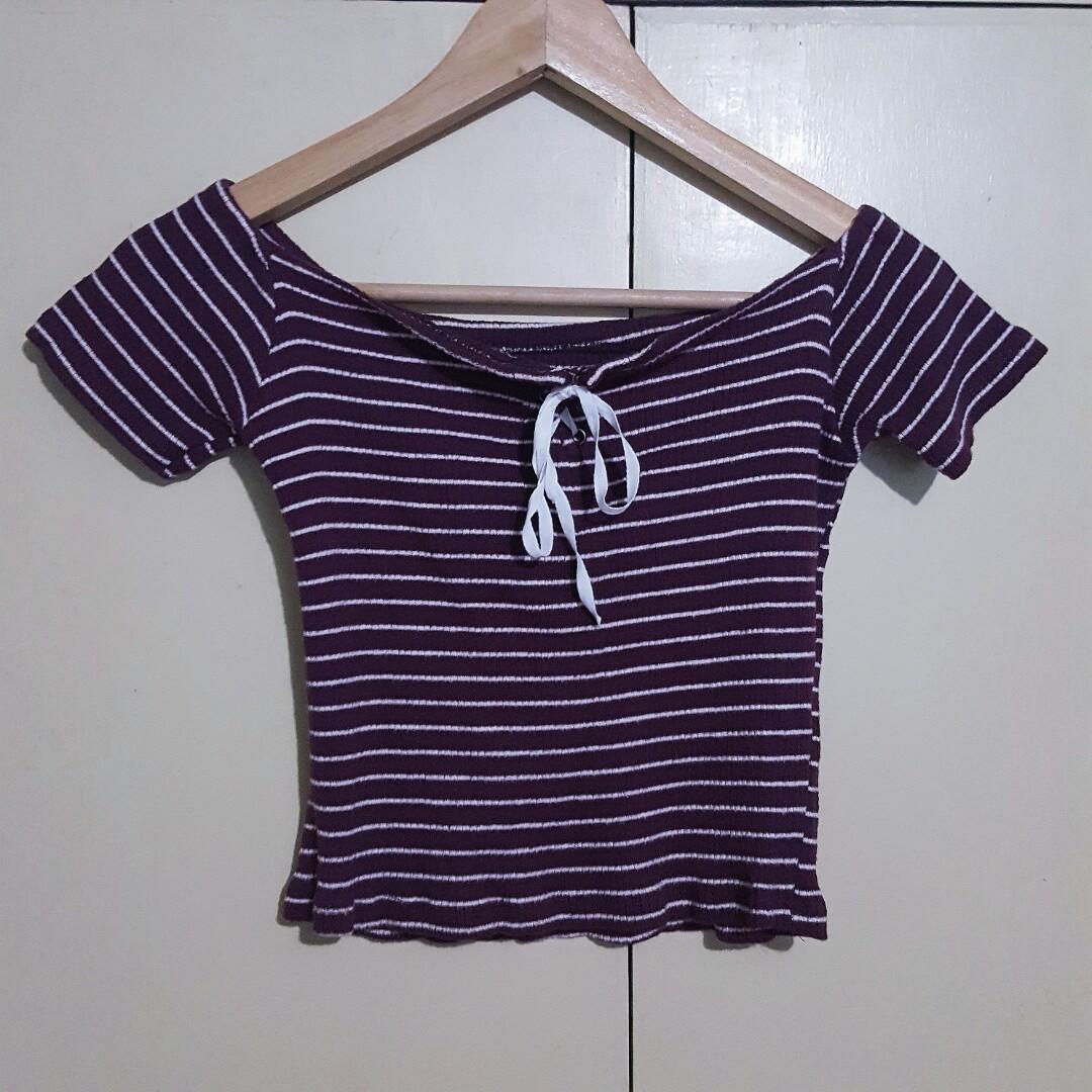 Striped Criss-cross Crop Top (Category: Sleeveless) located in Manila. Submitted by shop.elixir (Listing ID 197584176, Image 1). Description: 🌸Used only once 🌸Fits small frames.