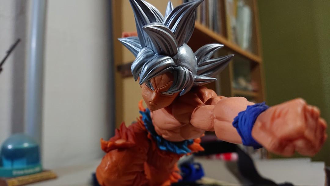 mui goku toy