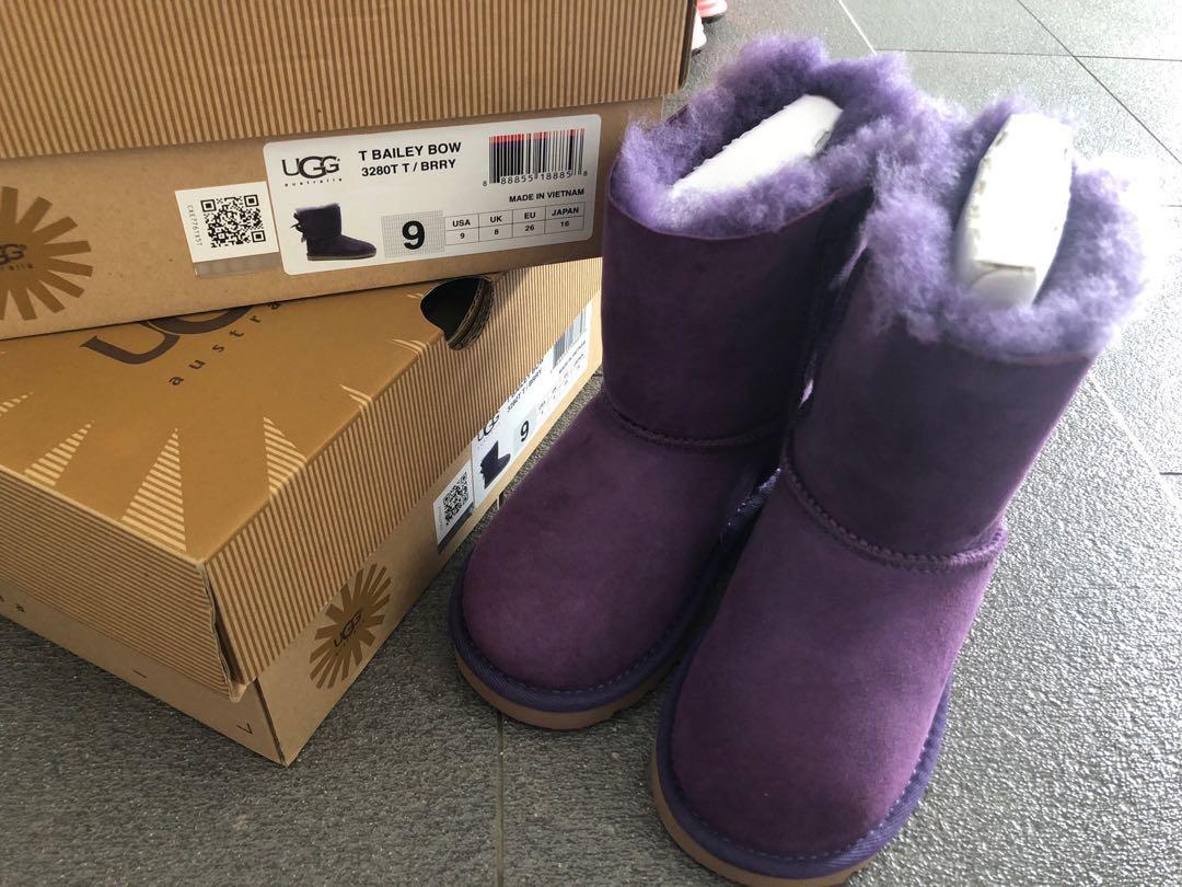 ugg boots size 4 youth