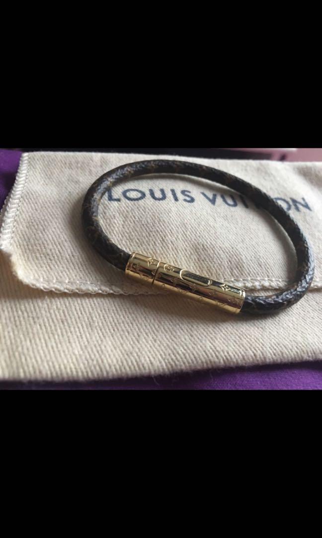 Shop Louis Vuitton MONOGRAM Lv confidential bracelet (M6334E