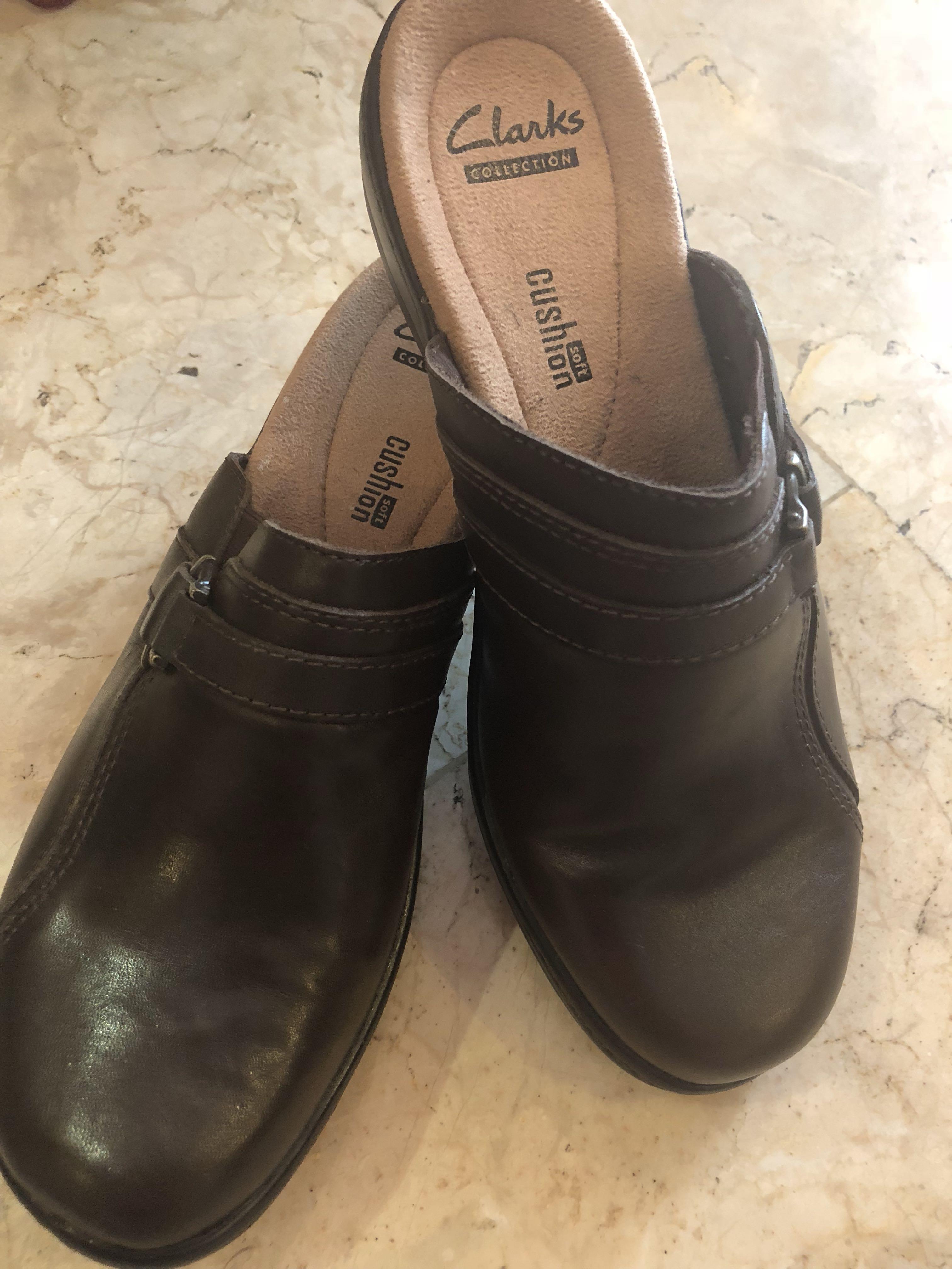 clarks clogs