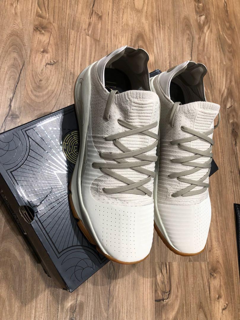 Curry 4 Low Baja
