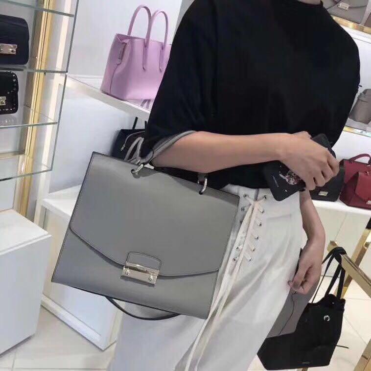 Furla julia m top store handle