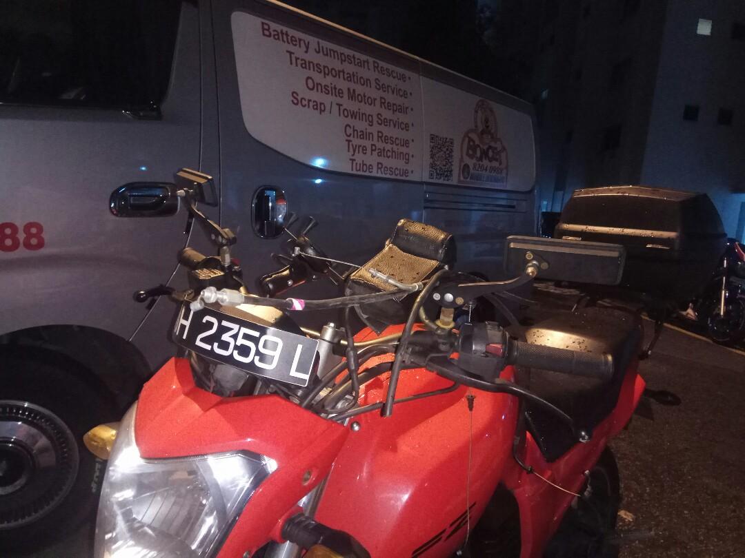 Fz16 throttle cable rescue / throttle cable snapped / onsite mechanic