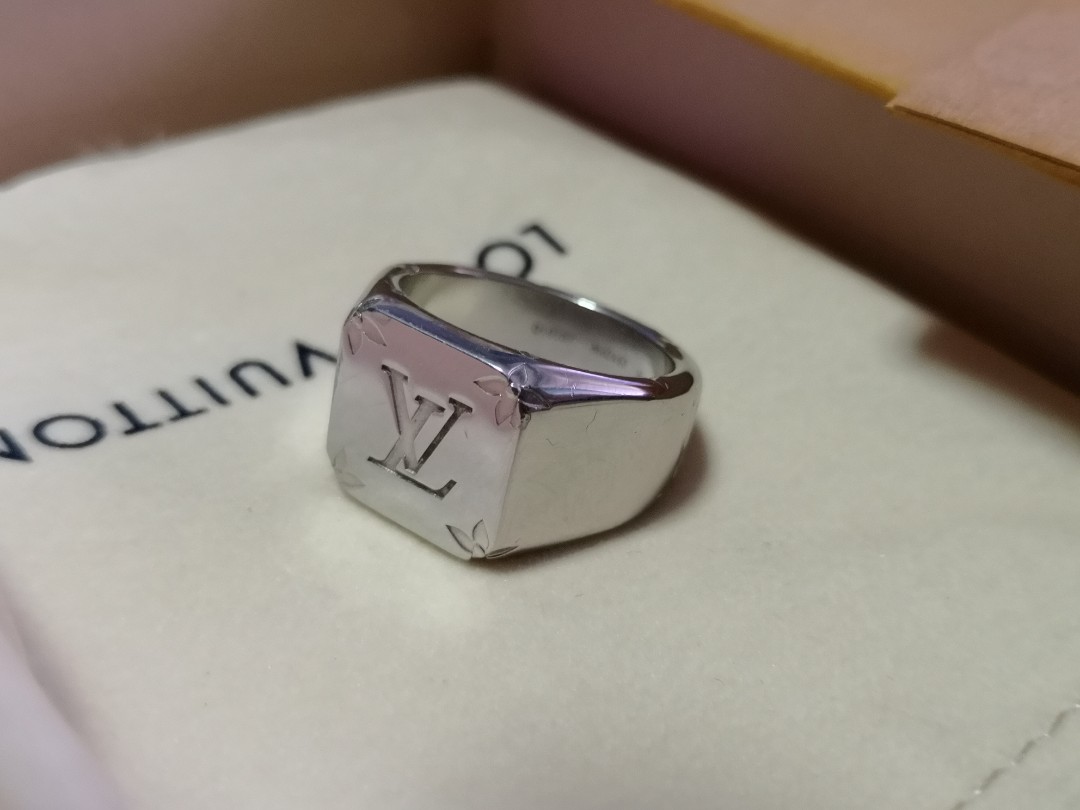 Louis Vuitton LOUIS VUITTON signet ring M62488 men's silver color monogram