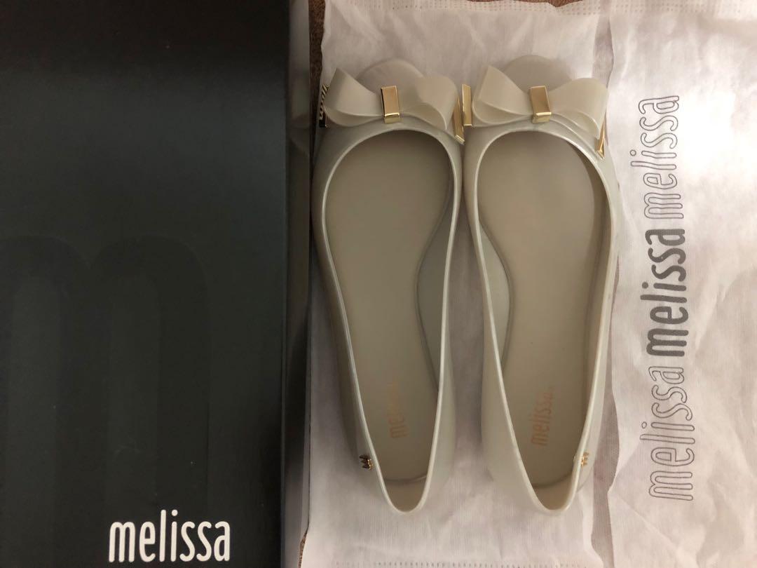 Melissa bubblegum best sale scented shoes