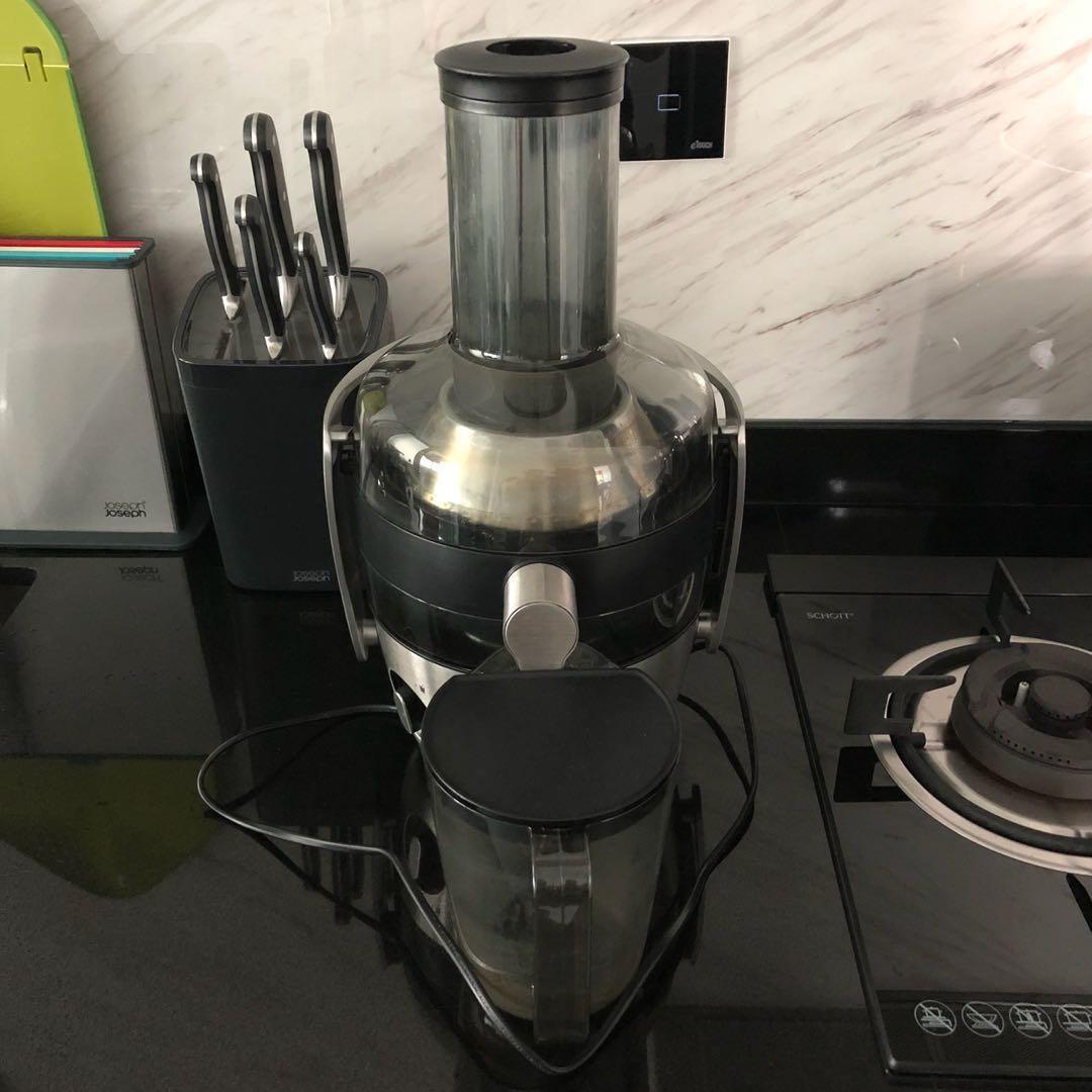 Philips XXL Feeding Tube Juicer, TV & Home Appliances, Kitchen Appliances, Juicers, Blenders