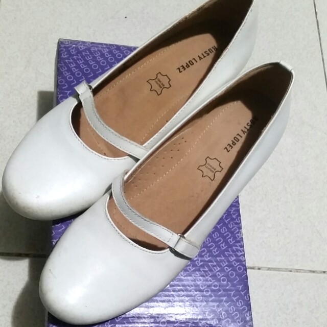 rusty lopez nursing shoes