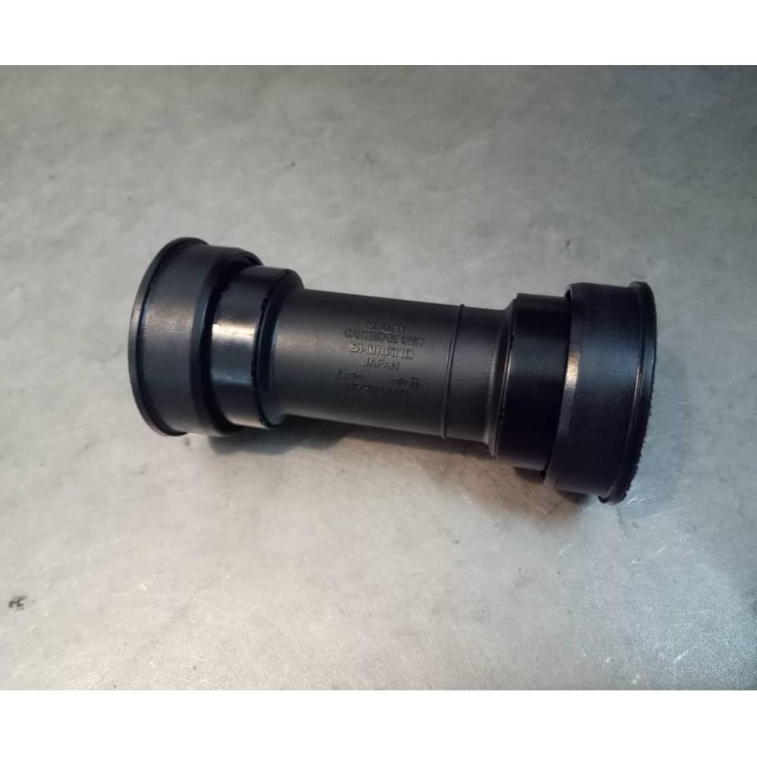 Shimano Mt800 Pressfit 86 92 Bottom Bracket Refurbished Sports Bicycles On Carousell