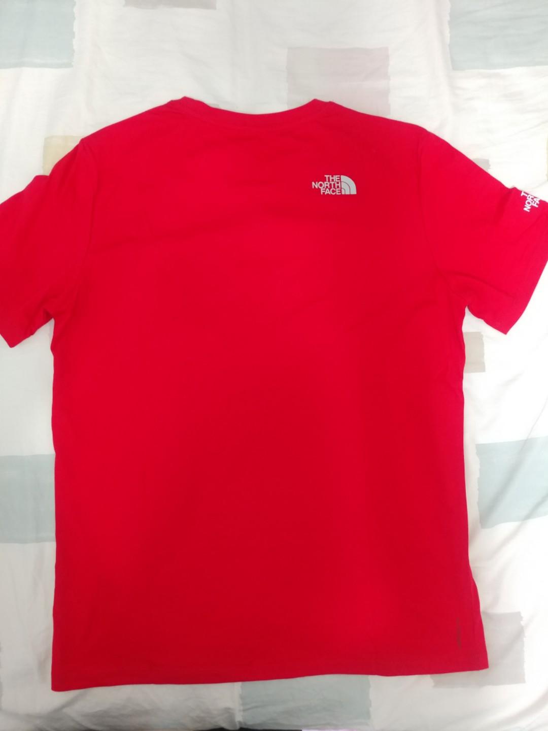 north face t shirt coordinates
