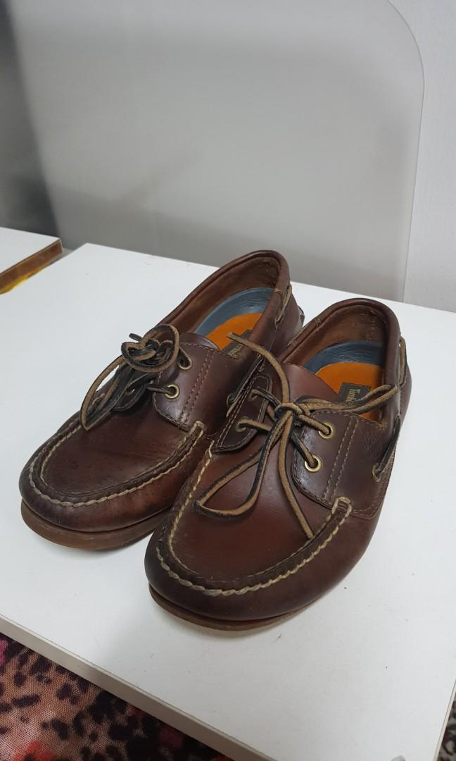 timberland boat shoes size 6