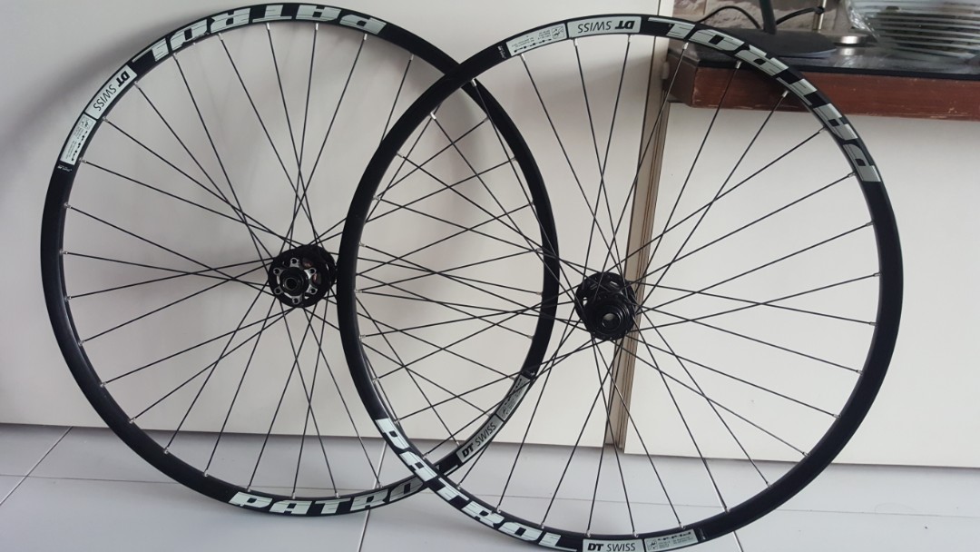 Onveilig voormalig Voorkomen DT Swiss 444d 27.5 Wheelset, Sports Equipment, Bicycles & Parts, Bicycles  on Carousell