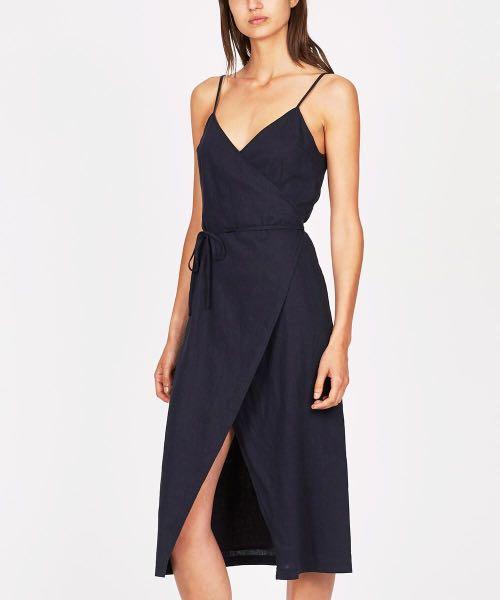 Alice in the eve wrap dress store