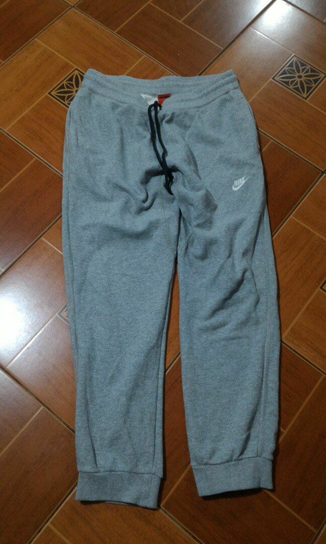 Red tag joggers Clearance