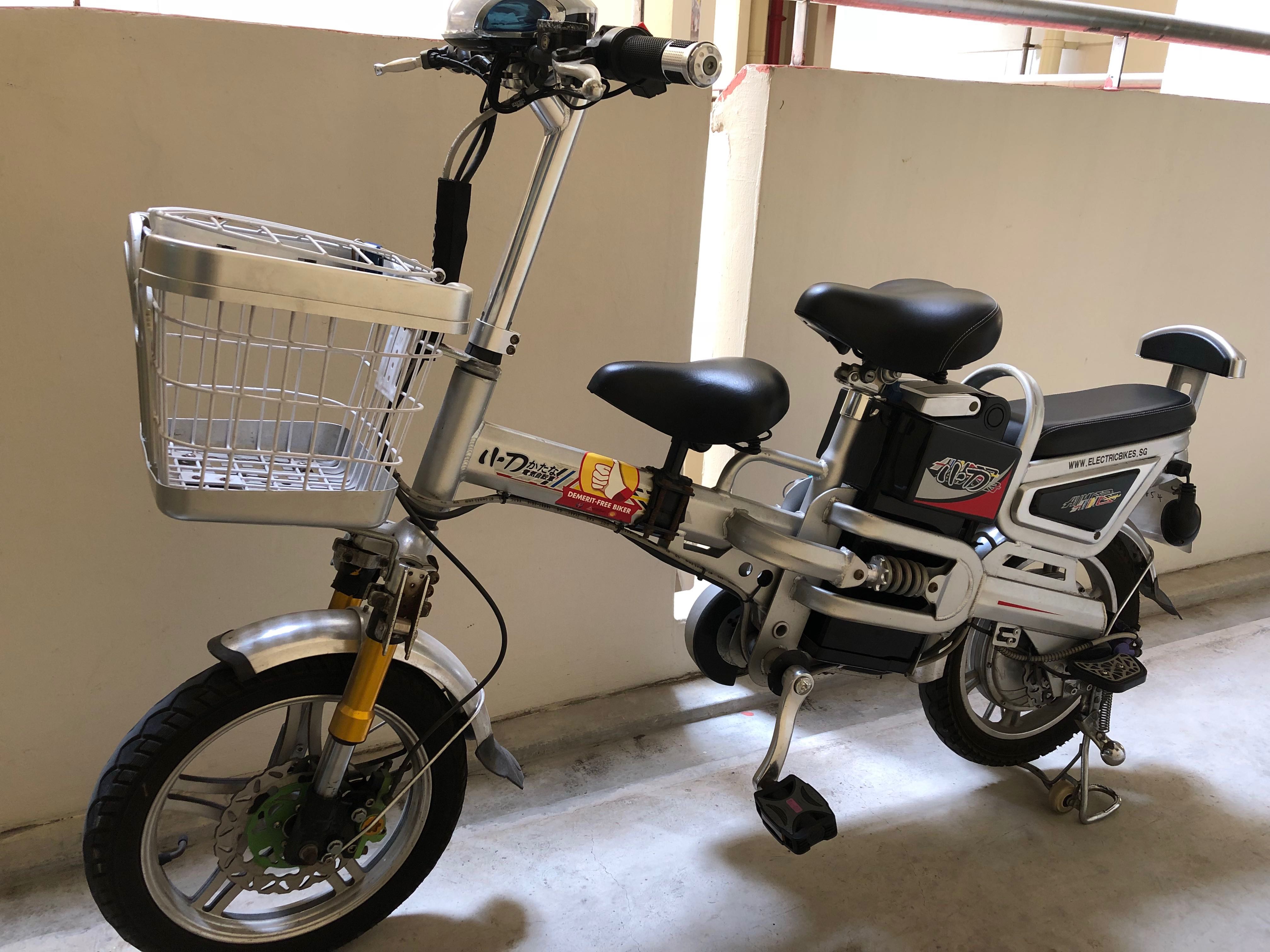 E bike with LTA blue tag and number plate Sports Equipment PMDs