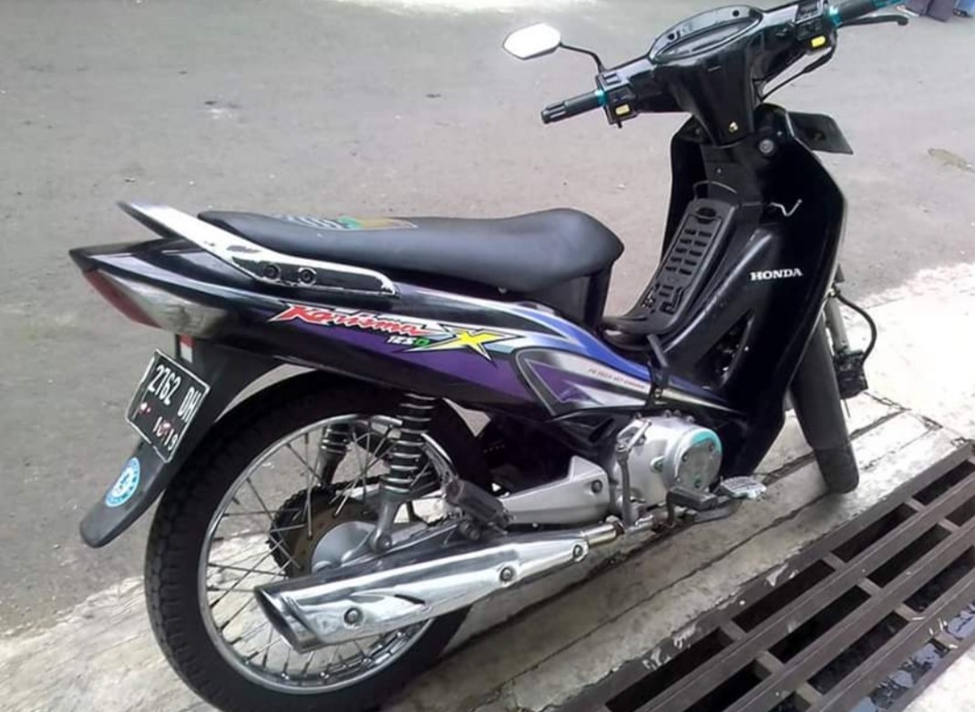 Honda Karisma 125d Thn 2004