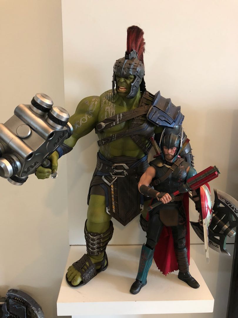 hulk gladiator toy