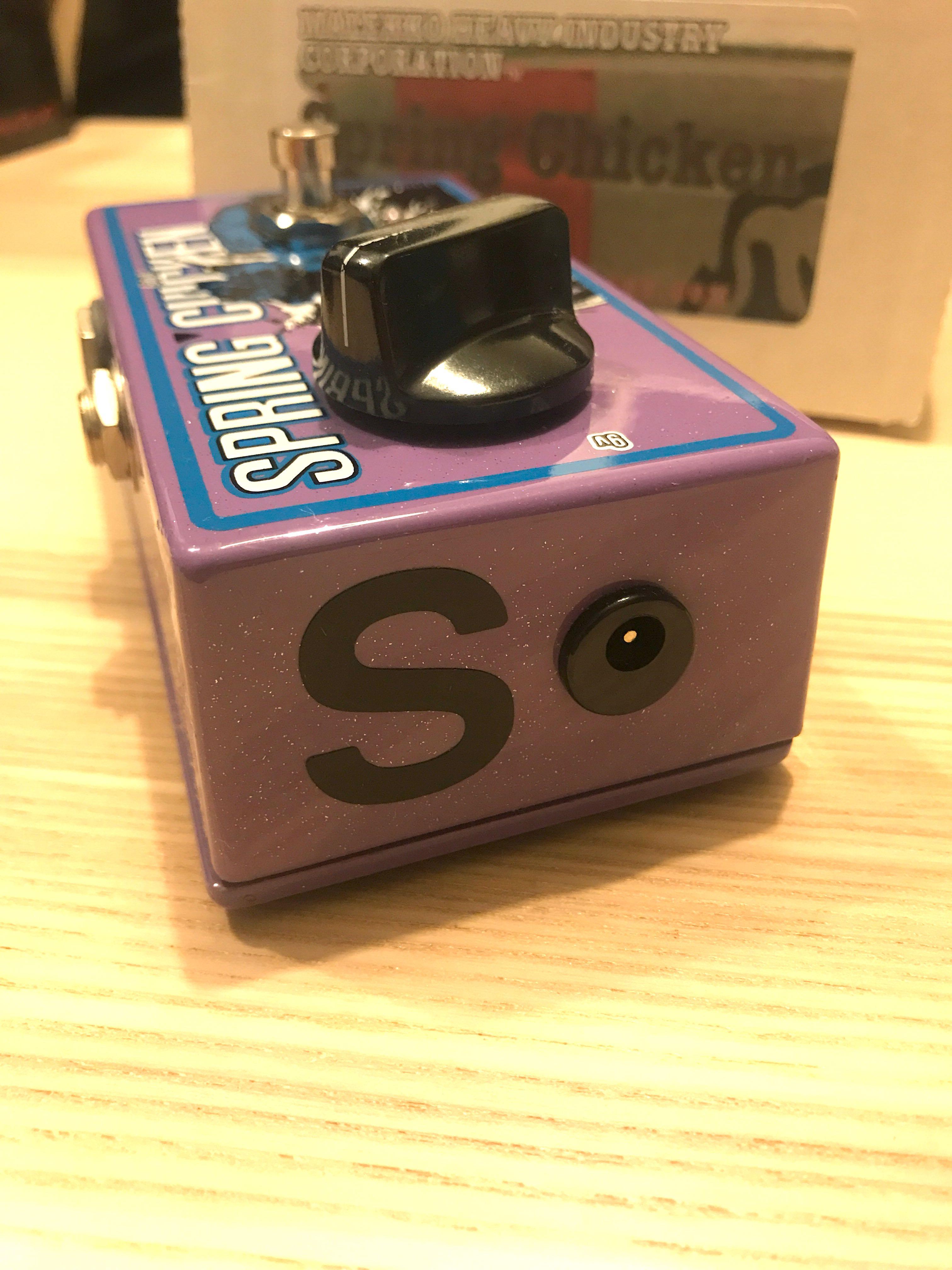 Malekko Spring Chicken Reverb, Hobbies & Toys, Music & Media, Musical ...