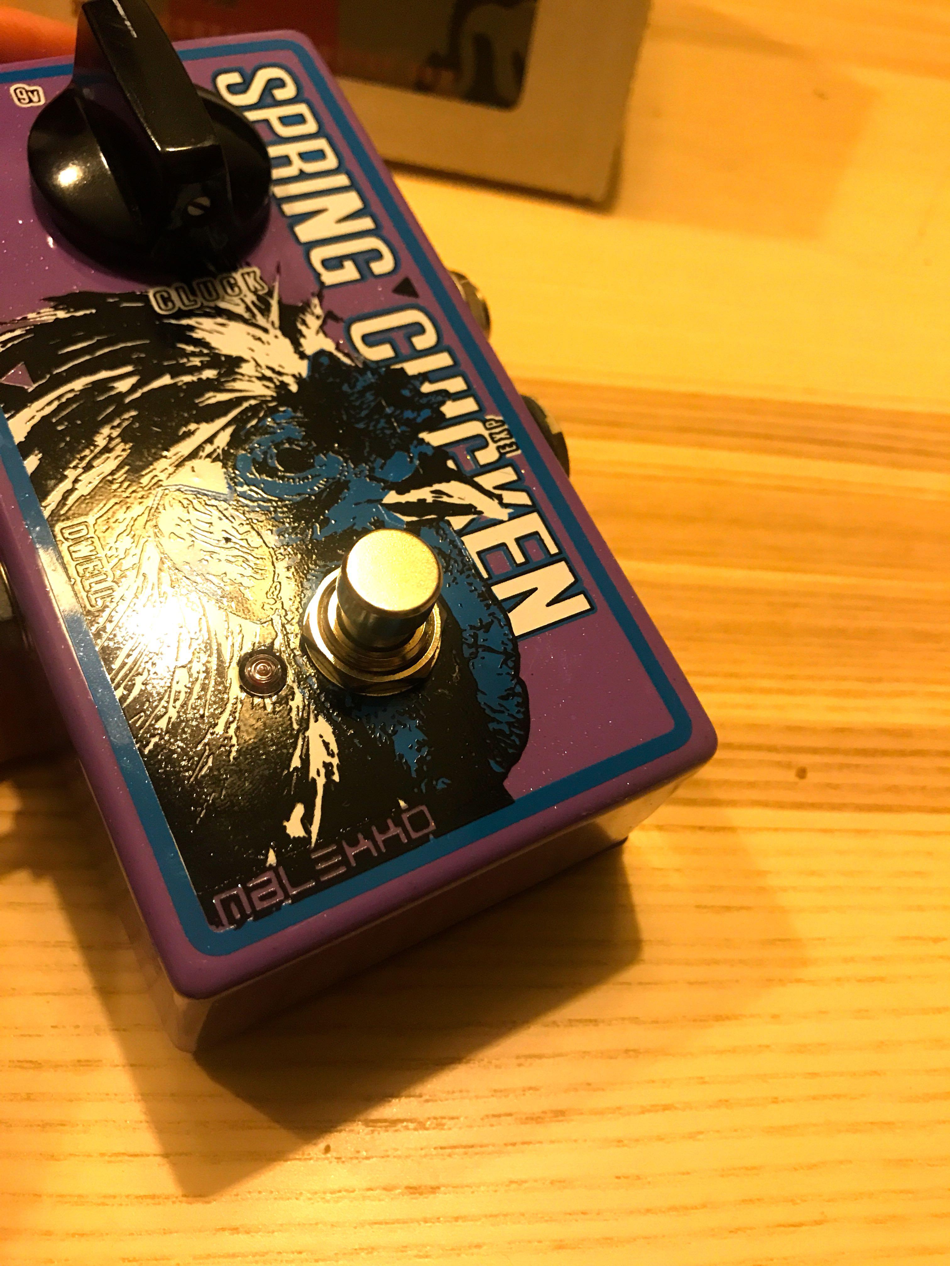 Malekko Spring Chicken Reverb, Hobbies & Toys, Music & Media, Musical ...