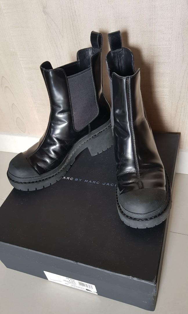 Marc by Marc Jacobs Willoughby Chelsea Black Boot Women s Fashion