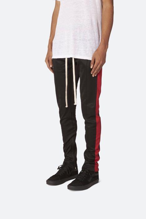 Mnml black track pants top
