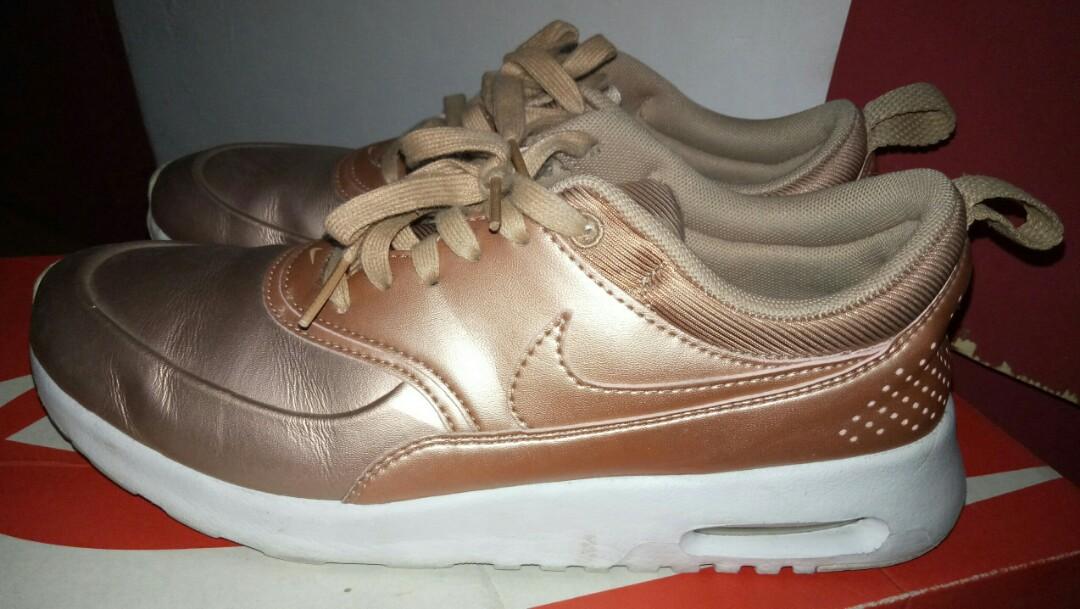 air max thea se rose gold