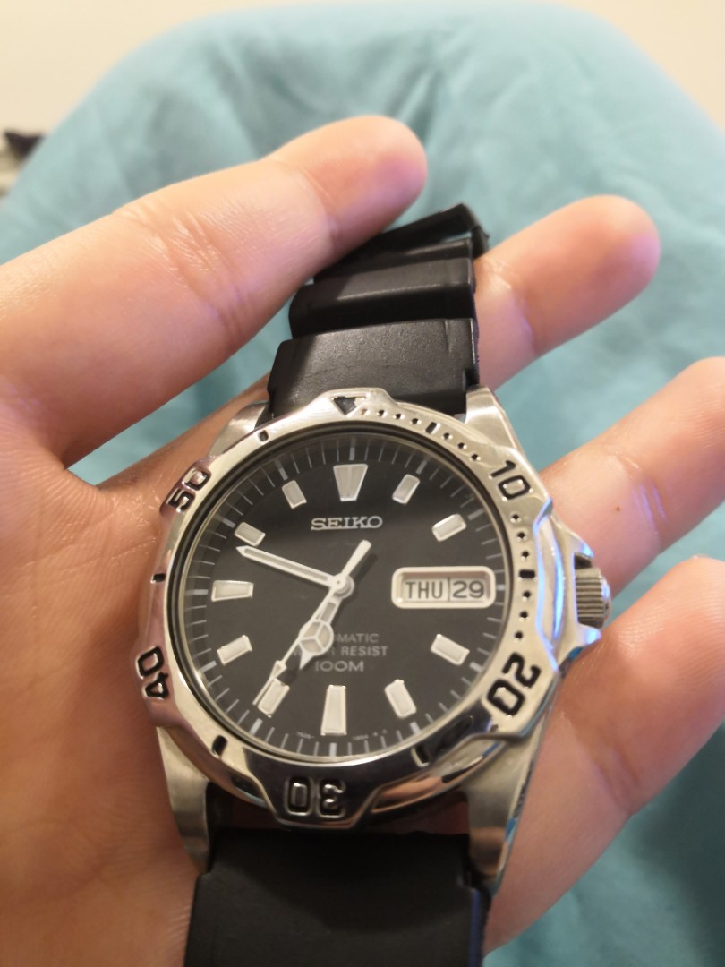 Seiko 7S26-0180, Men's Fashion, Watches & Accessories, Watches on Carousell
