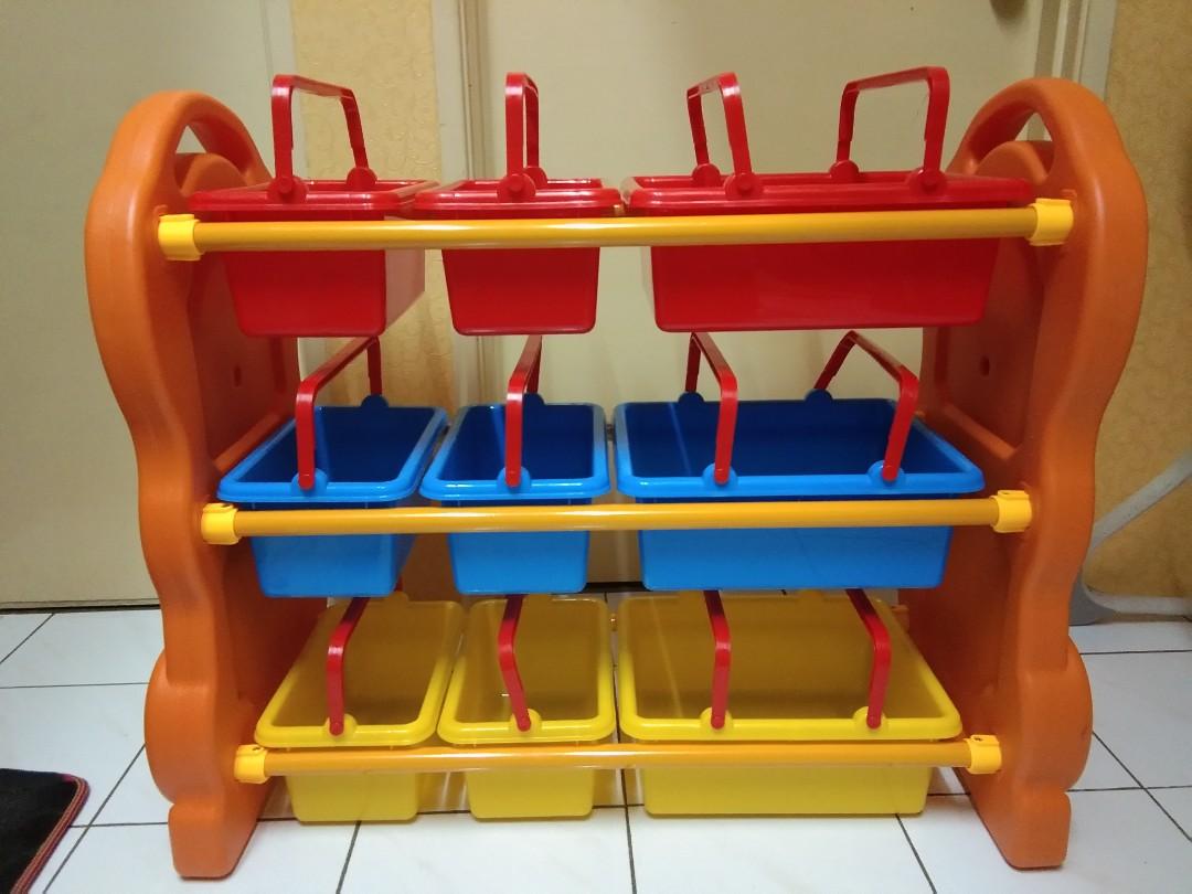 Toy rack, Hobbies & Toys, Toys & Games on Carousell