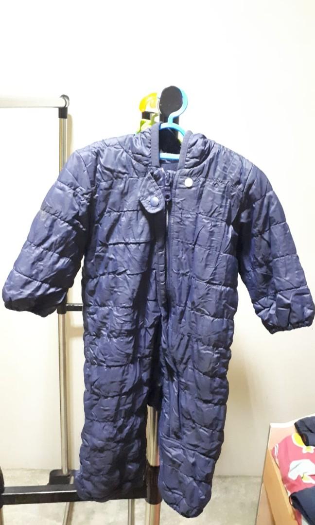 uniqlo baby snowsuit