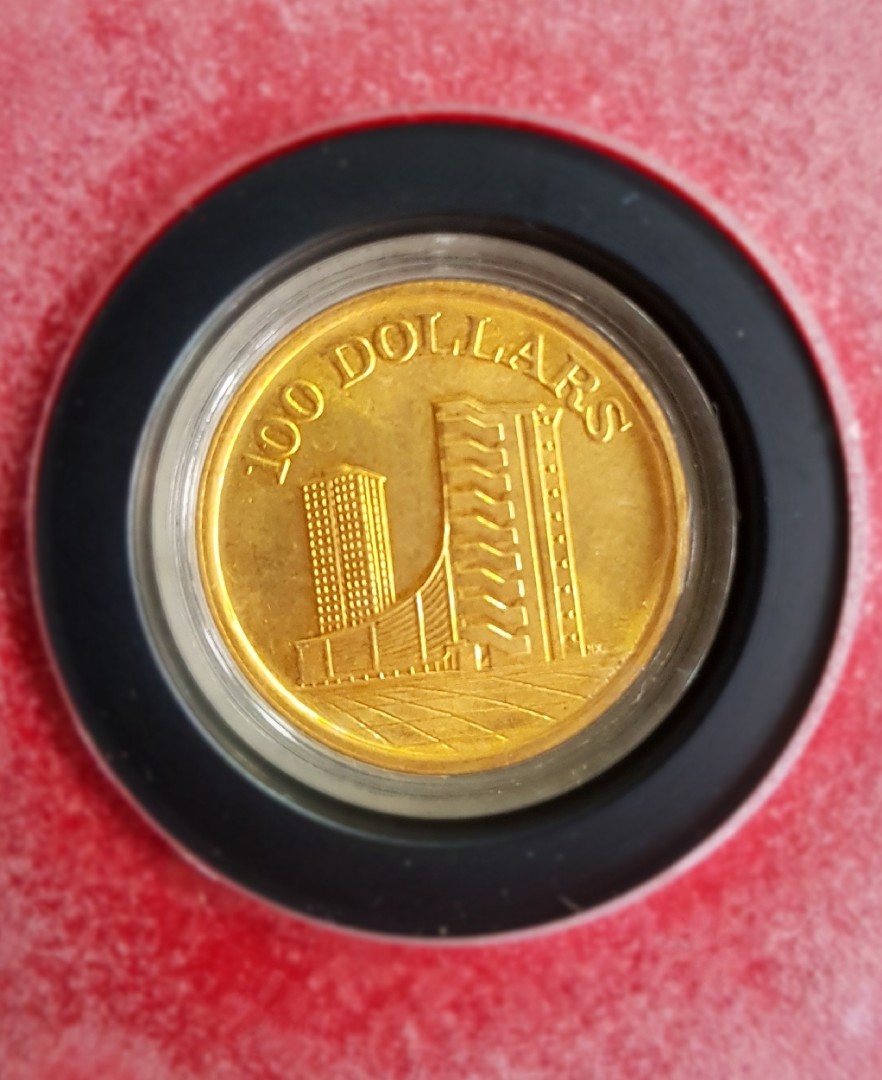 1965-1975 Singapore 10th Anniversary 100 dollars gold coin, Hobbies  Toys,  Memorabilia  Collectibles, Currency on Carousell