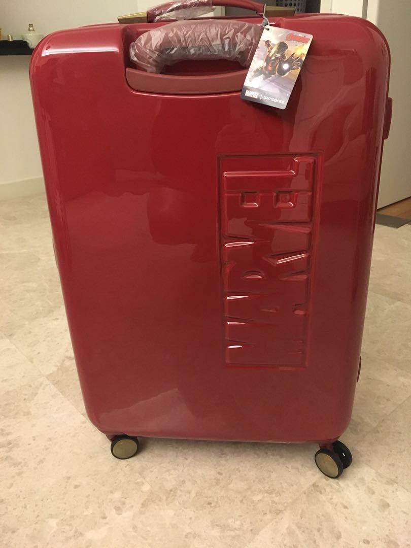 Samsonite marvel signature store