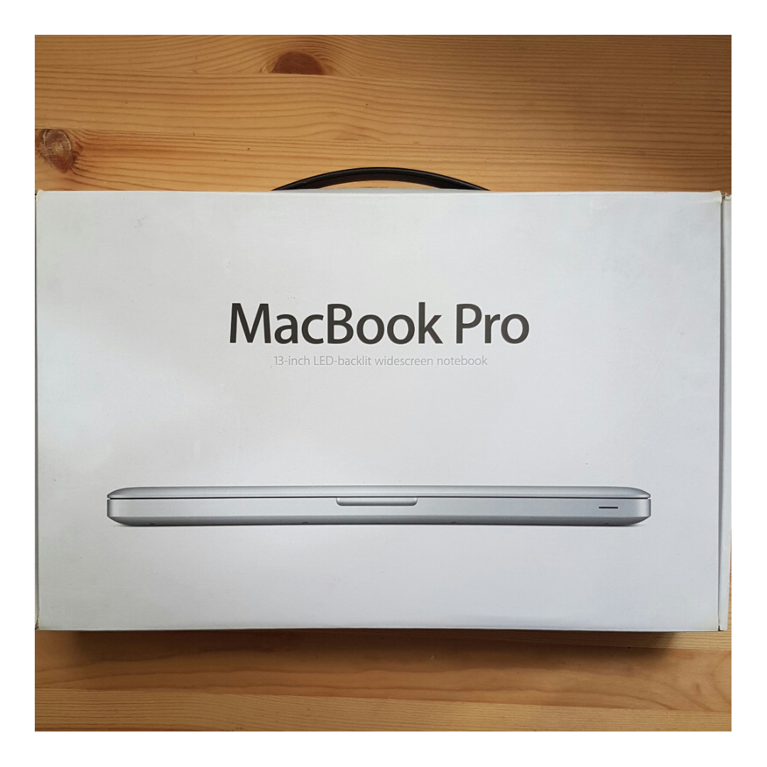 Macbook pro 2012 13.3インチ 2.5Ghzディスプレイサイズ133インチ