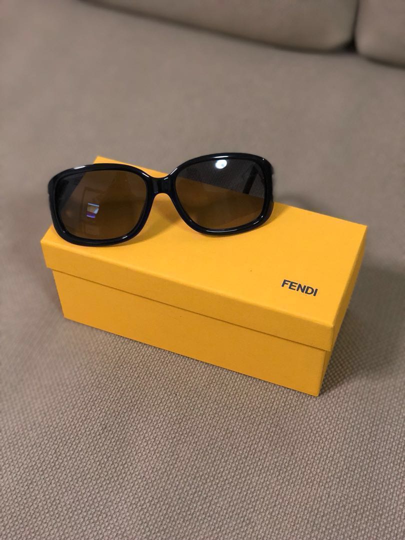 Authentic Fendi Sunglasses Shades Black Women s Fashion