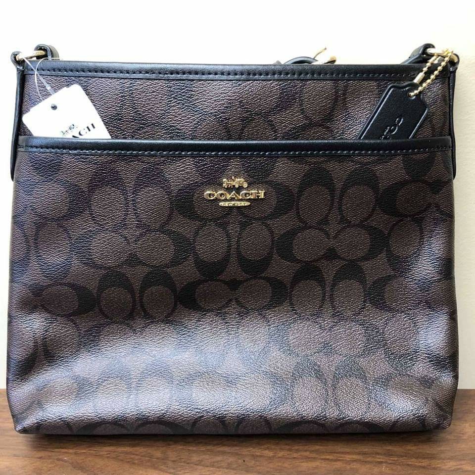 Coach Crossbody File Bag, Luxury, Bags & Wallets on Carousell