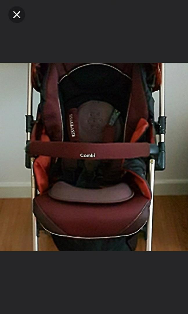 Combi Diaclasse Luxury Stroller (Category: Strollers) located in Manila. Submitted by danielatan (Listing ID 198099248, Image 1). Description: Good as new.Combi top model japan. Regular is 50k.