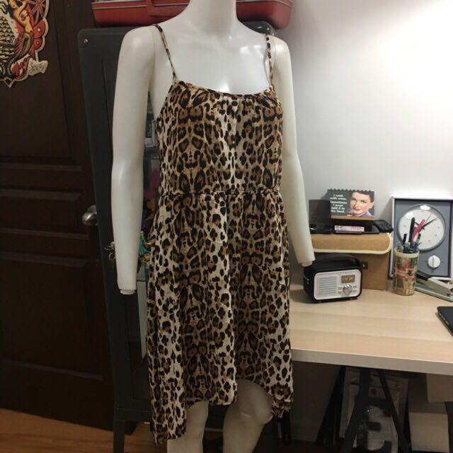 Cotton on leopard dress top