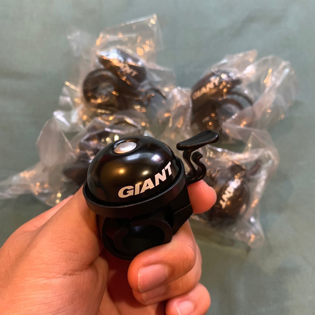 Giant best sale bike bell