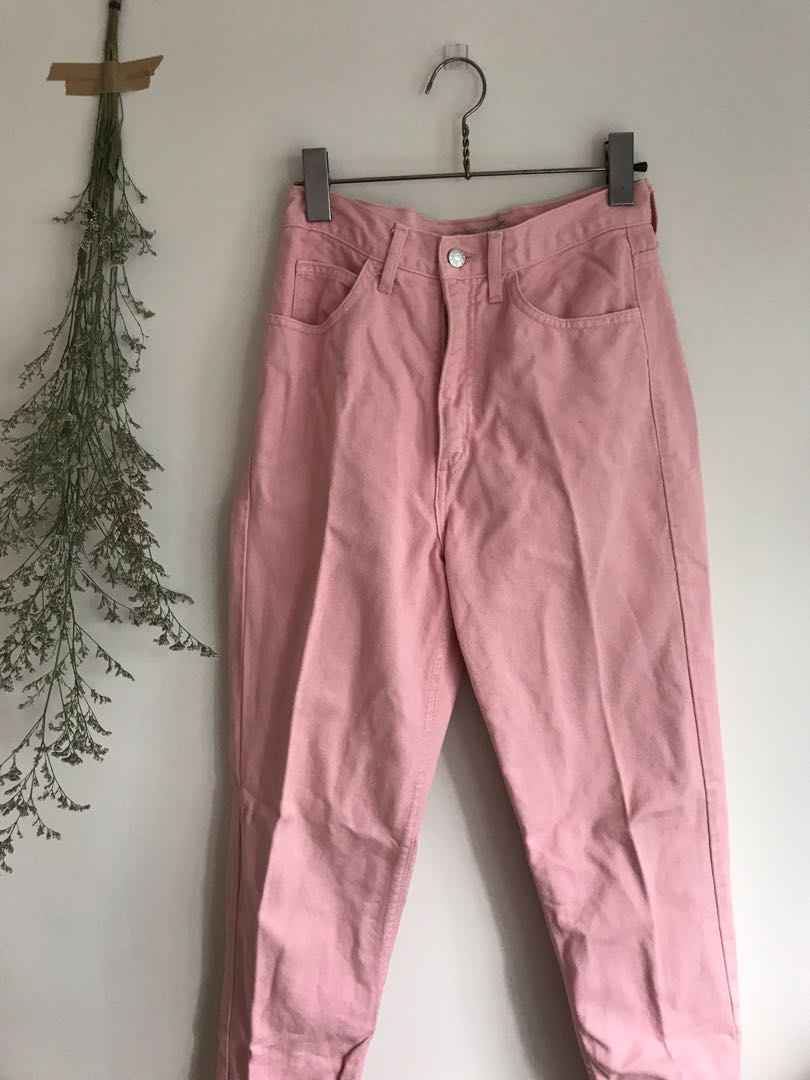 guess pink jeans