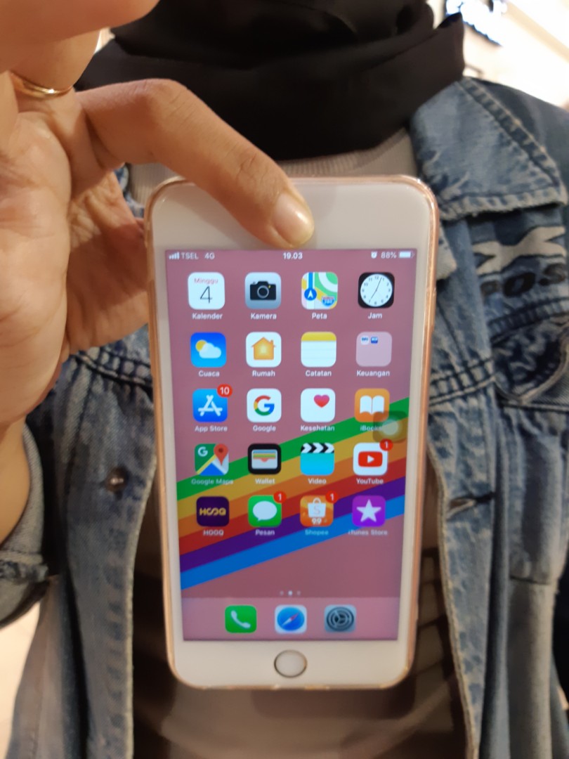 Iphone 6s Plus Gold Second Garansi Resmi Ibox Indonesia Telepon Seluler Tablet Iphone Iphone 6 Series Di Carousell