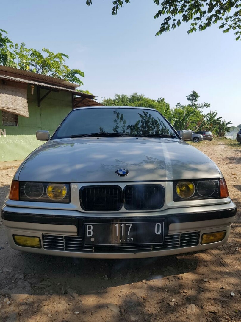 Jual Bu Bmw E36 323i Silver Mesin M52b25 Th 1996 At Cars Cars For