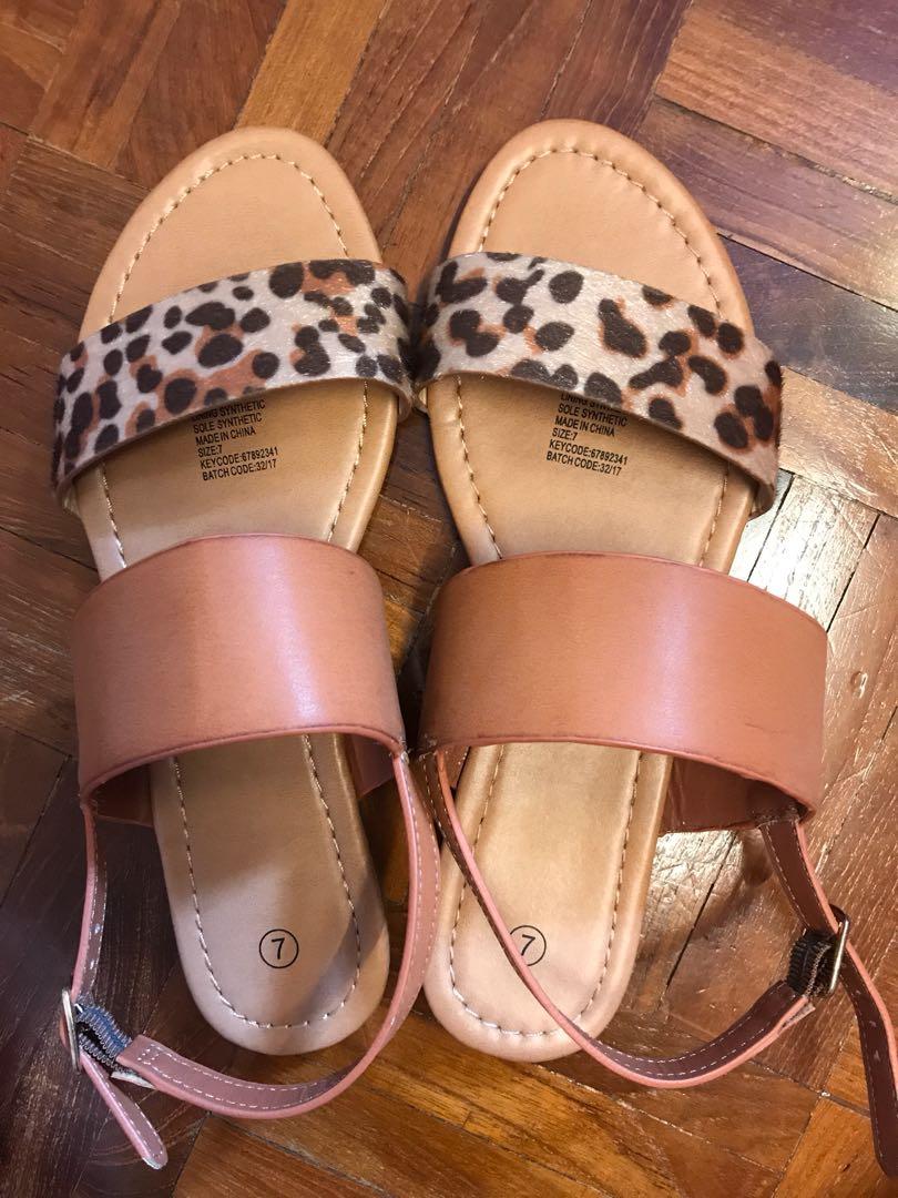 Kmart slip on sandals, Women's Fashion 