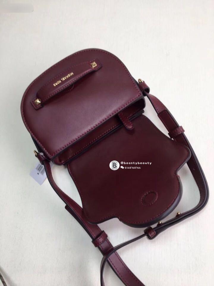 Michael kors cary deals small leather saddle bag