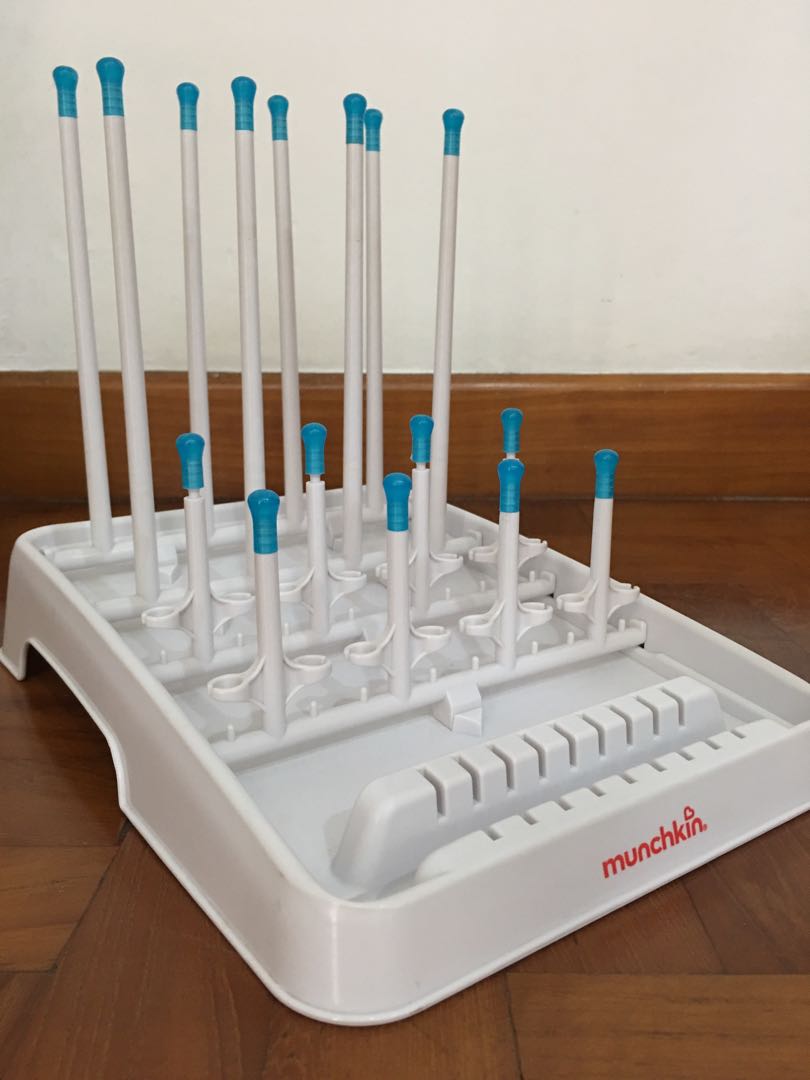 Munchkin Bottle Drying Rack, Babies & Kids, Nursing & Feeding, Weaning